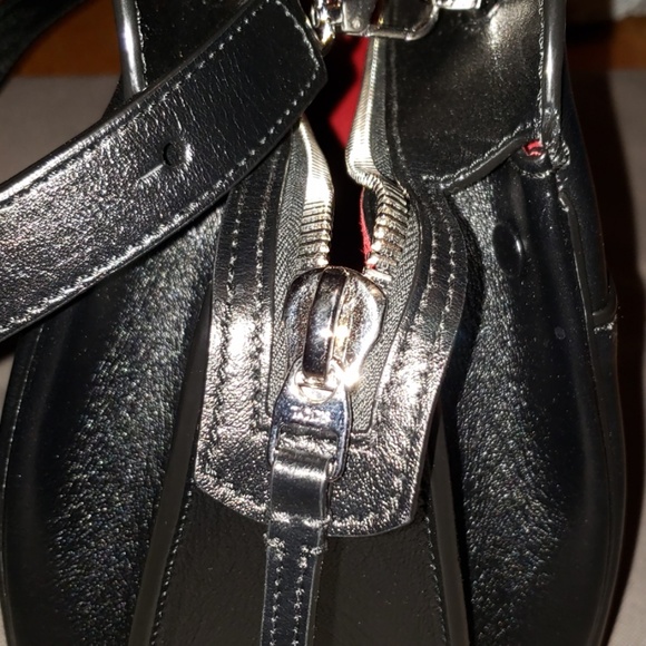 NIB Tod's purse w/RARE red suede interior - Picture 5 of 8